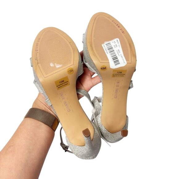 GIANNI BINI WOMEN'S 10 GLITTER SILVER ANKLE STRAPPY HEELS NEW STICKER TAGS - Picture 3 of 6